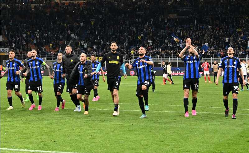 与其续约 与其续约