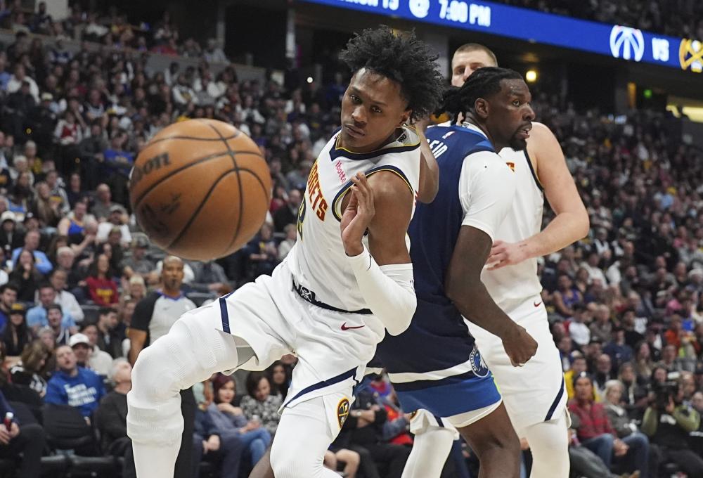 挥了优势 挥了优势