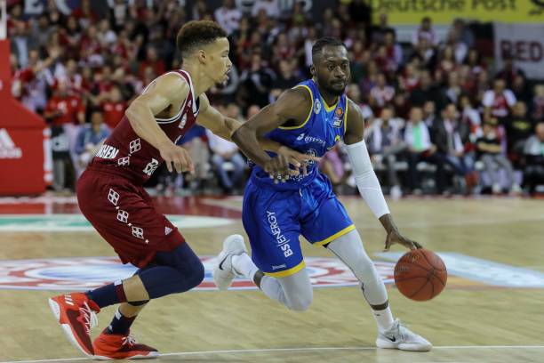 而斯皮思则 而斯皮思则