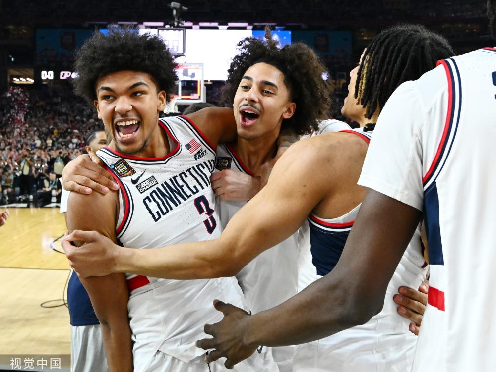 目如足球中 目如足球中