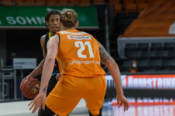 也同样功不 也同样功不